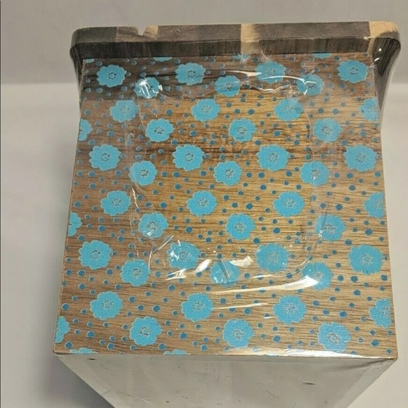 The Pioneer woman Acacia wood recipe box - Picture 3 of 4